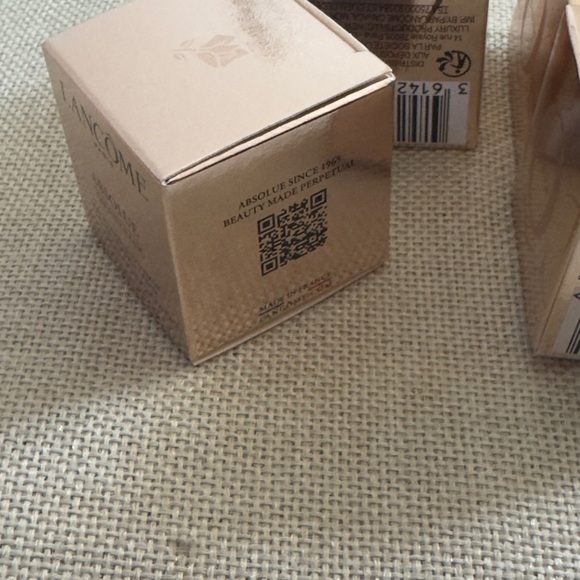 Lancome absolue eye revitalizing Cream set x4 - Picture 3 of 4